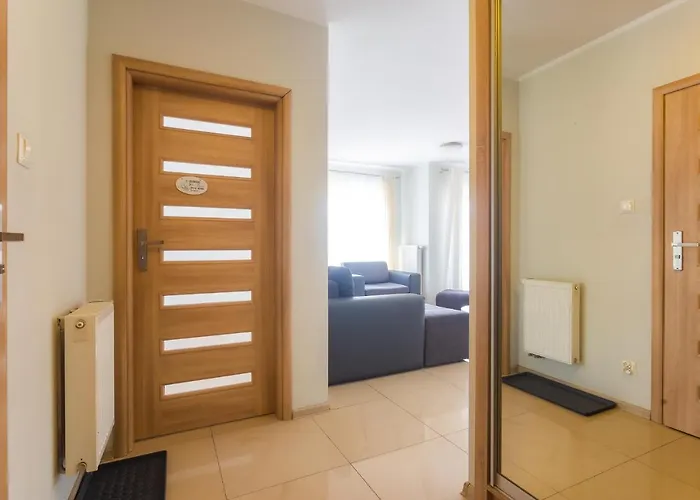 Panorama Z Widokiem Na Gory